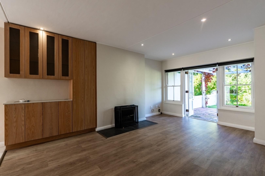 To Let 2 Bedroom Property for Rent in Franschhoek Western Cape